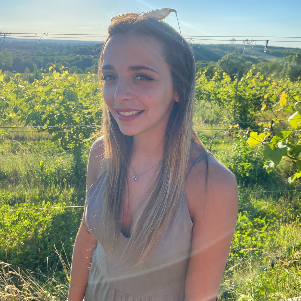 Meet your Posher, Jessica